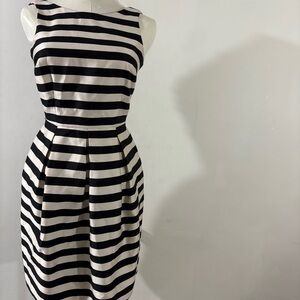 White House Black Market Women’s Sz 00 White Black Striped Sleeveless Dress